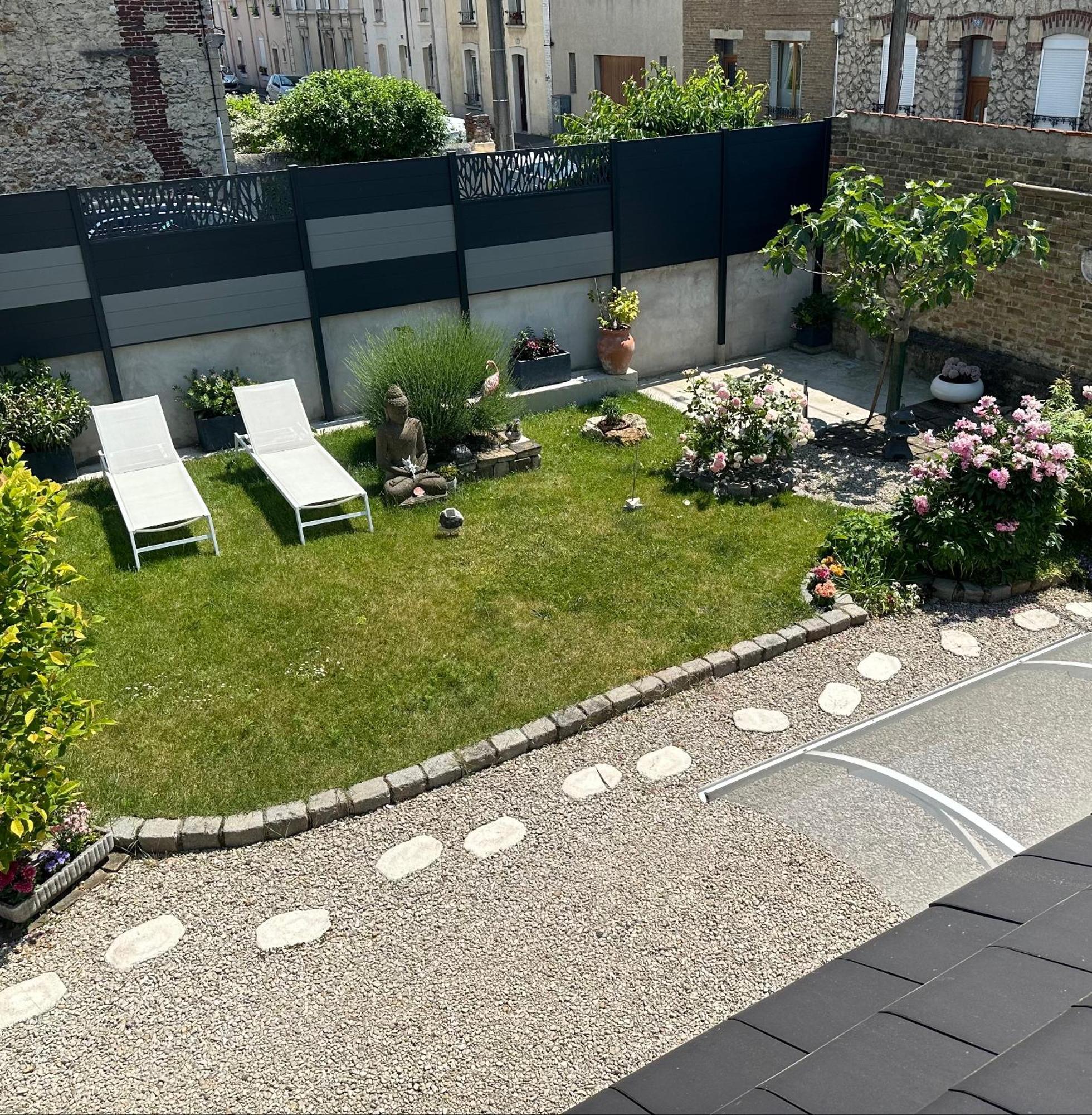 La Petite Maison De Jane Remeš Exteriér fotografie
